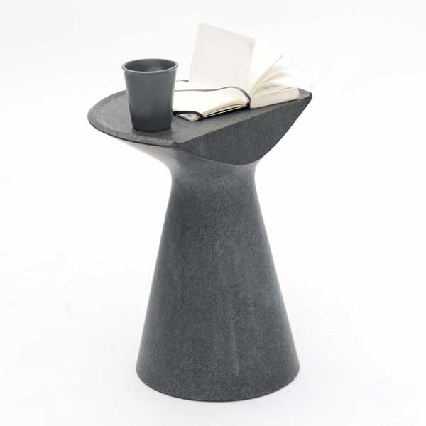 LECA : Premier article de notre collection de mobiliers design en granit 